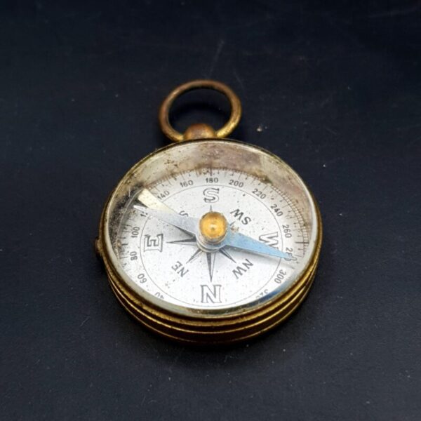 Vintage Brass Pocket Compass – Working – 31mm Diameter