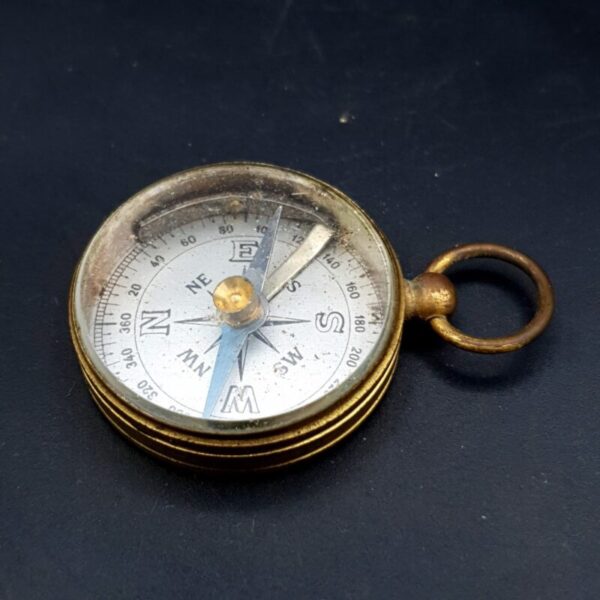 Vintage Brass Pocket Compass – Working – 31mm Diameter